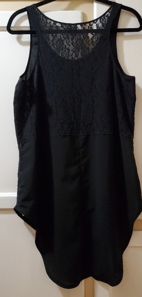 Free Press Women's Sleeveless Lace Accented Top - Picture 2 of 9